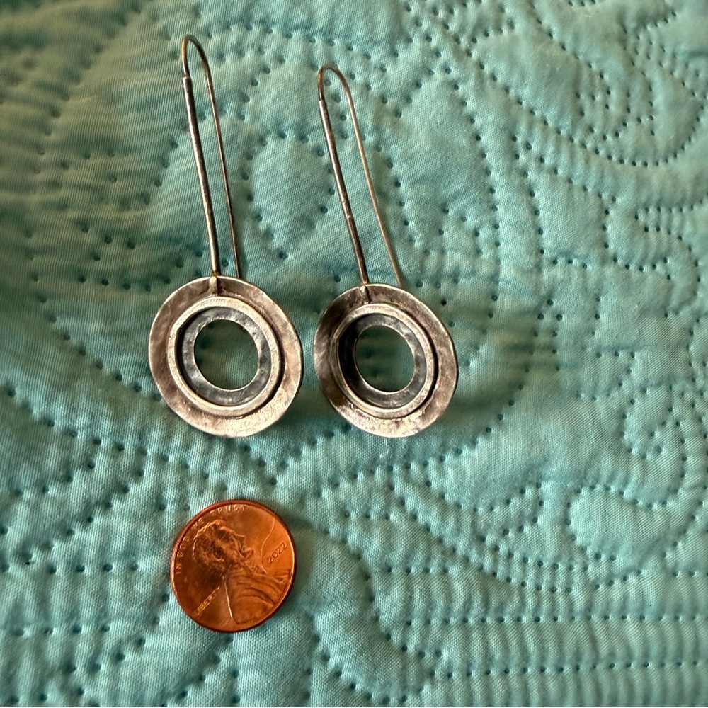 Silpada Silver Double Circle Earrings